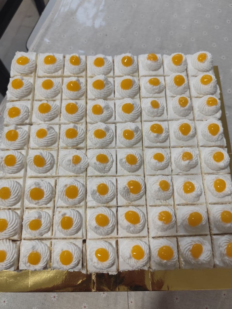 Fresh Cream Cake 10x10